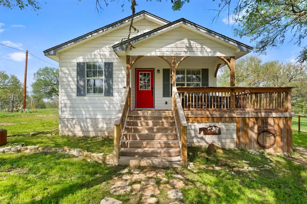 274 Old Austin Trail, Elgin