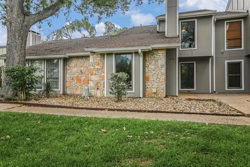 1716 Timberwood Drive, Austin