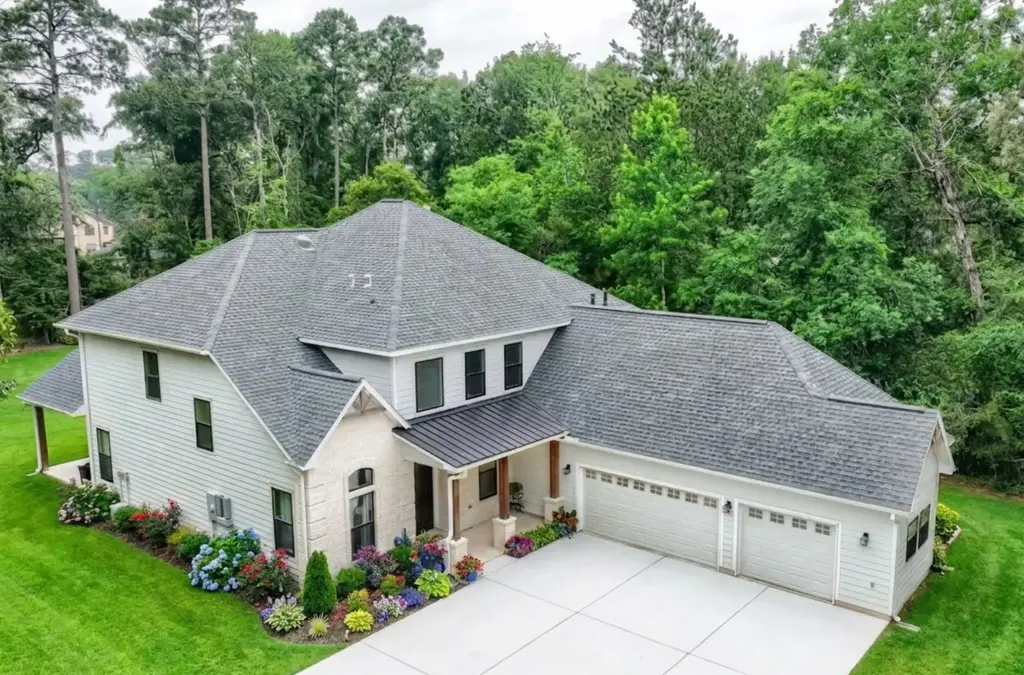 11715 Creek View Lane, Conroe