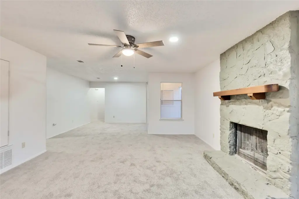 2807 Firecrest Drive, Austin