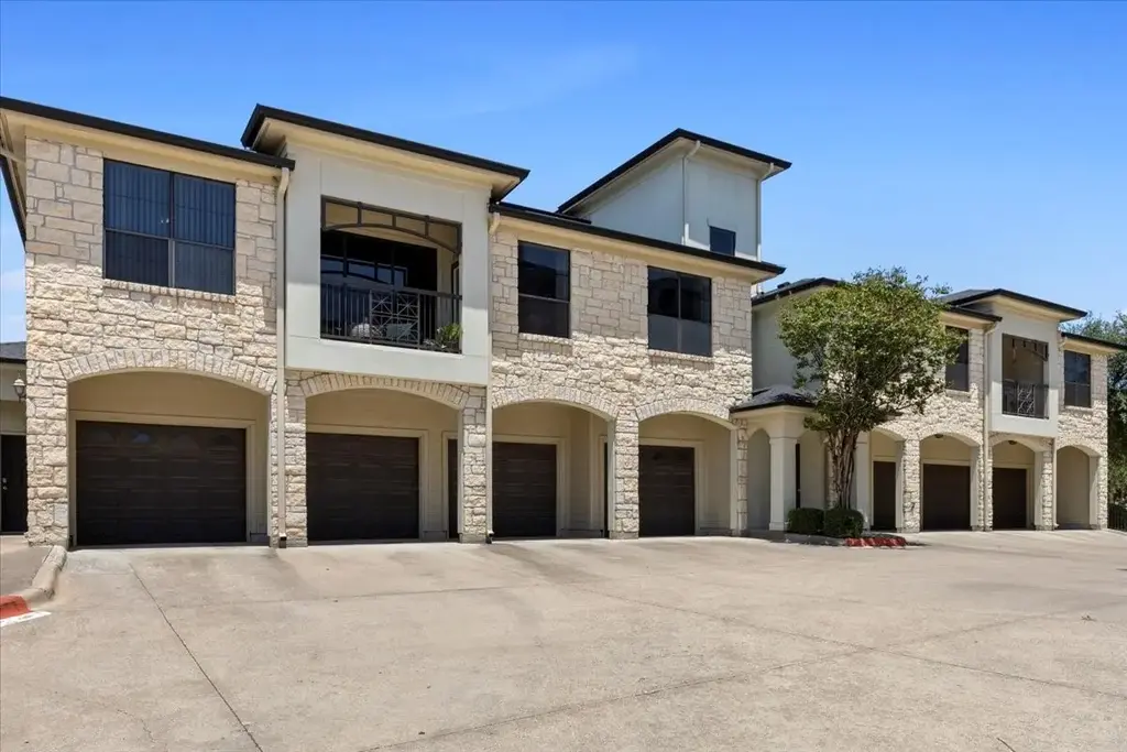 7701 Rialto Boulevard 632, Austin