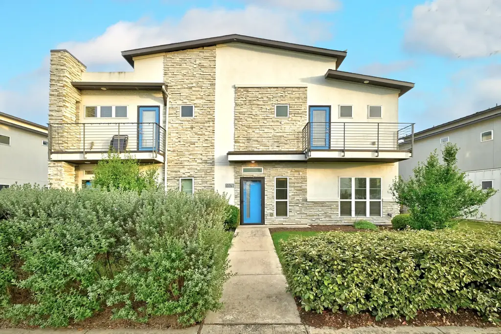 5517 Charles Merle Drive B, Austin