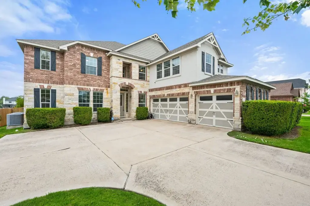 1313 Autumn Sage Way, Pflugerville