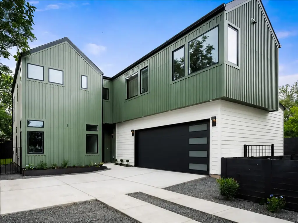 3204 Lyons Road 2, Austin