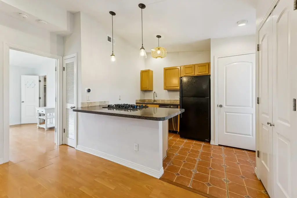 2021 Bluebonnet Lane 210, Austin