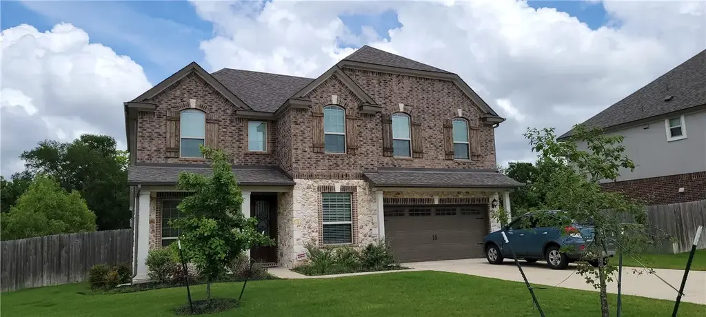 2268 Hat Bender Loop, Round Rock
