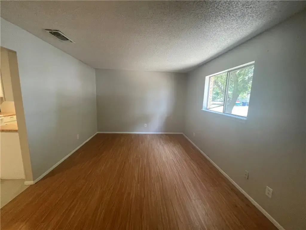 1085 Linde Avenue 1097, New Braunfels