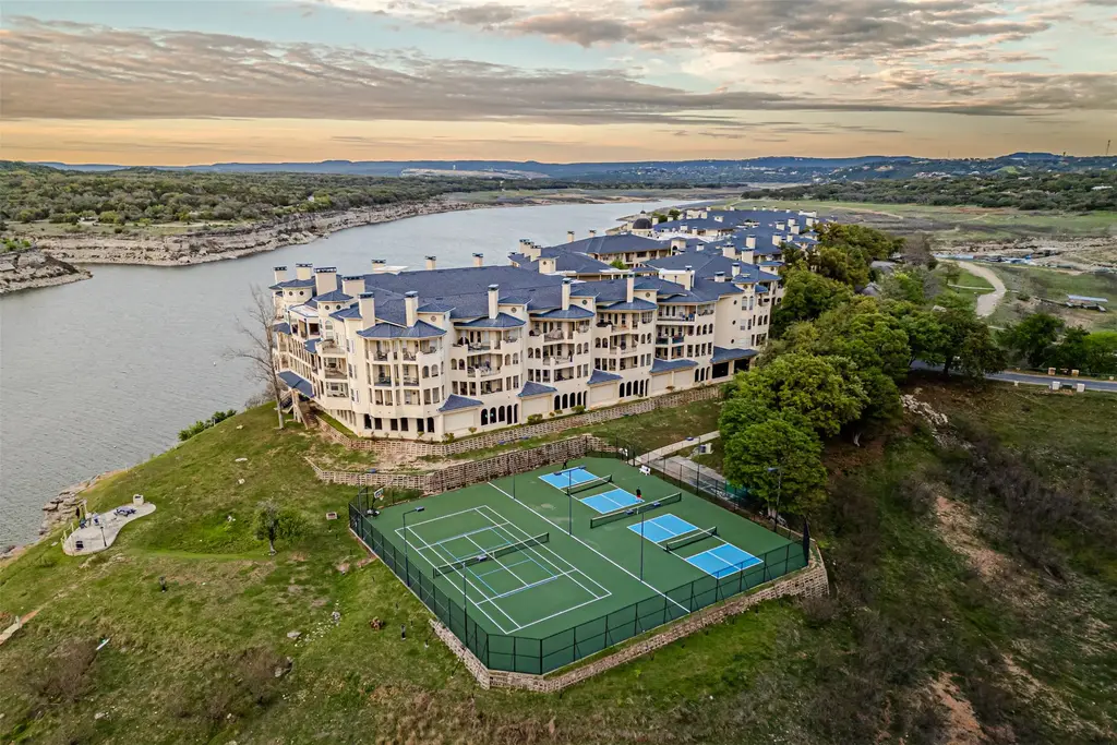 3404 American Drive 2305, Lago Vista