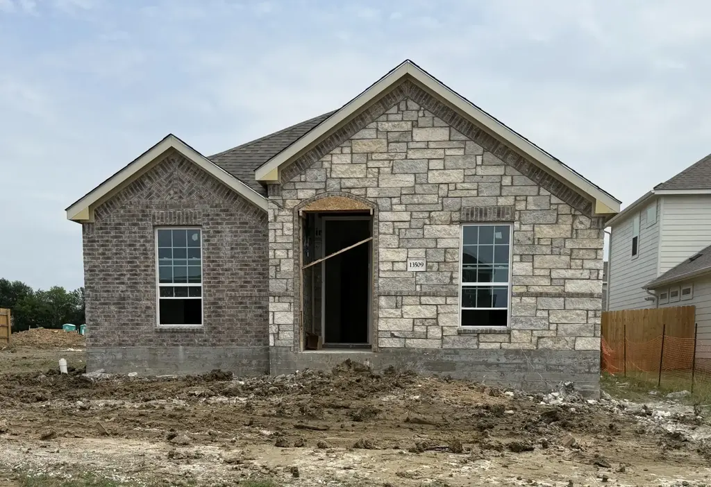 13509 Muny Parkway, Elgin