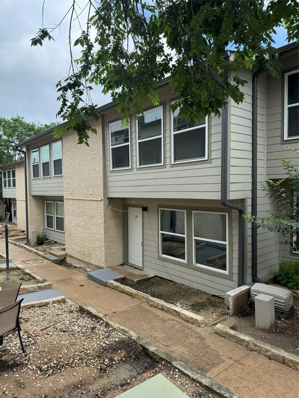 2124 Burton Drive 133, Austin