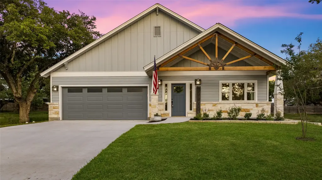 1312 Greenlawn Parkway, Blanco