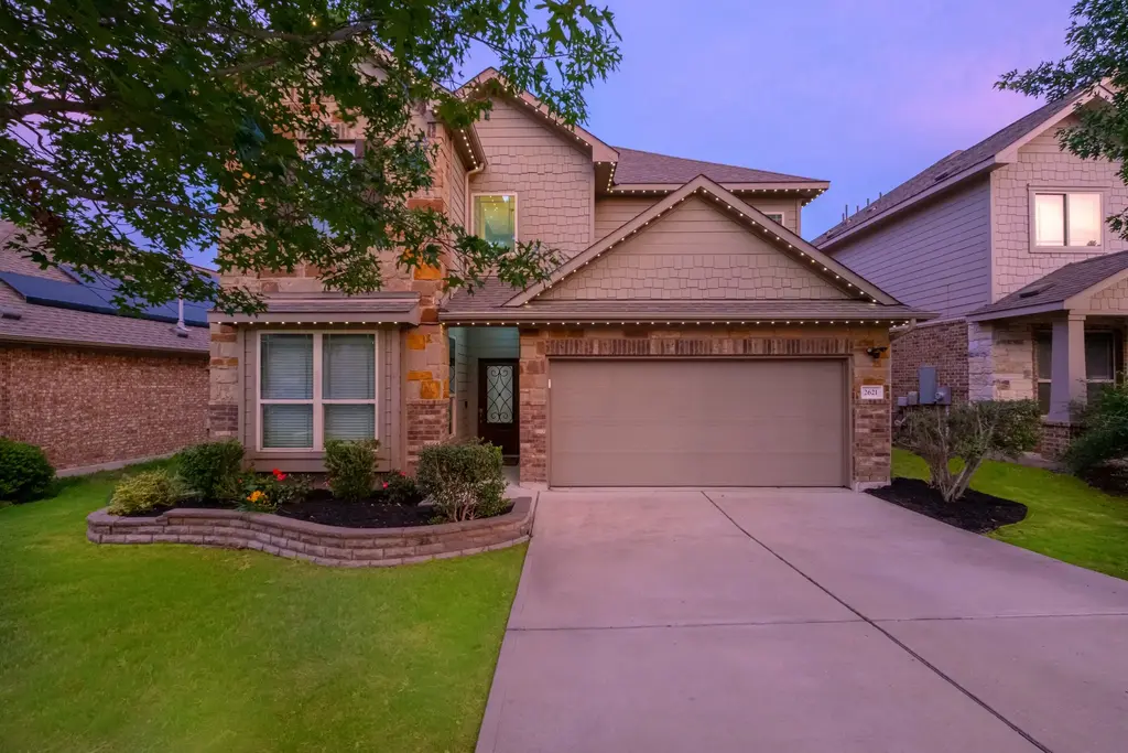 2621 Auburn Chestnut Lane, Pflugerville