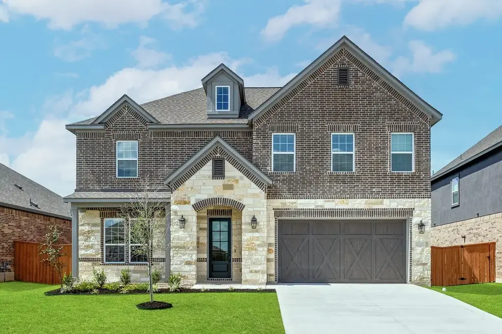 110 Nandina Path, Bastrop