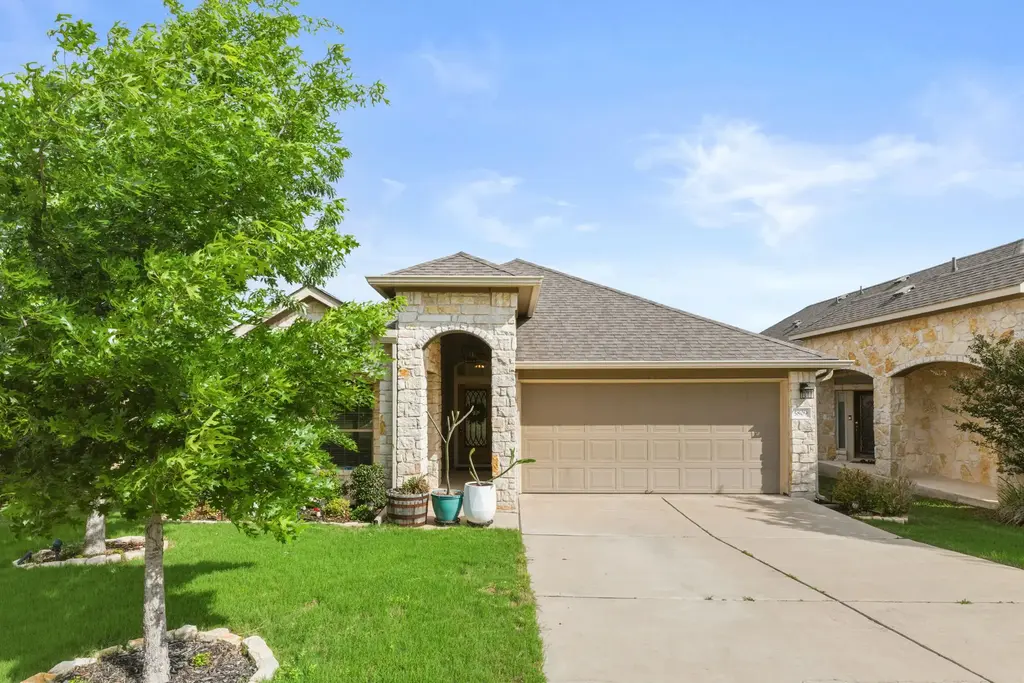 5809 Scenic Lake Drive, Georgetown