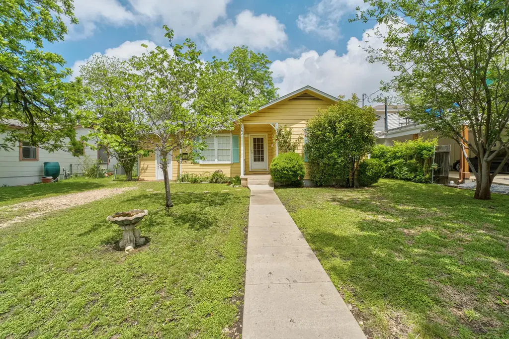 1502 Madison Avenue, Austin