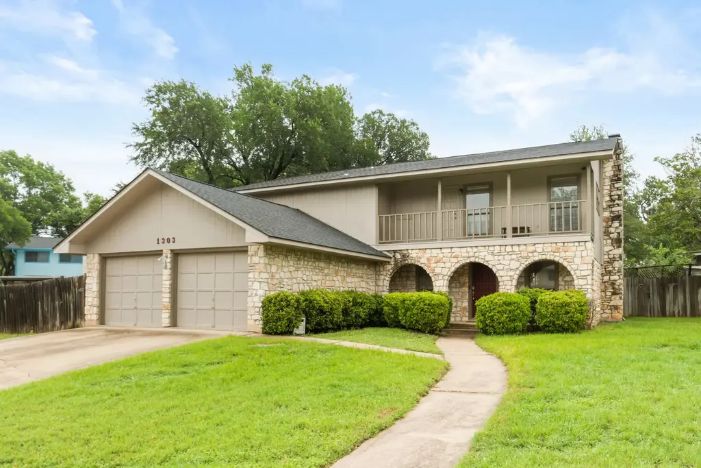 1303 Creekview Drive, Round Rock