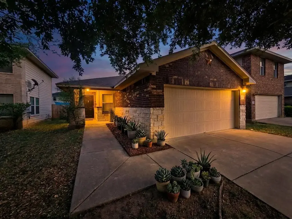 3209 Barksdale Drive, Austin
