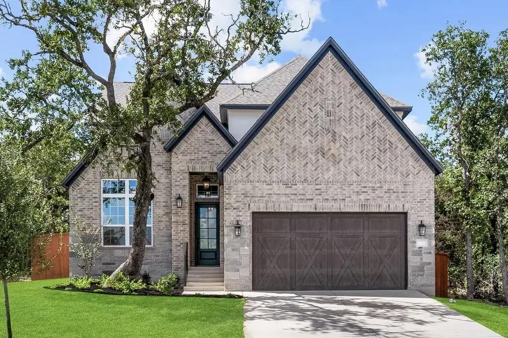 166 Loysoya Street, Bastrop
