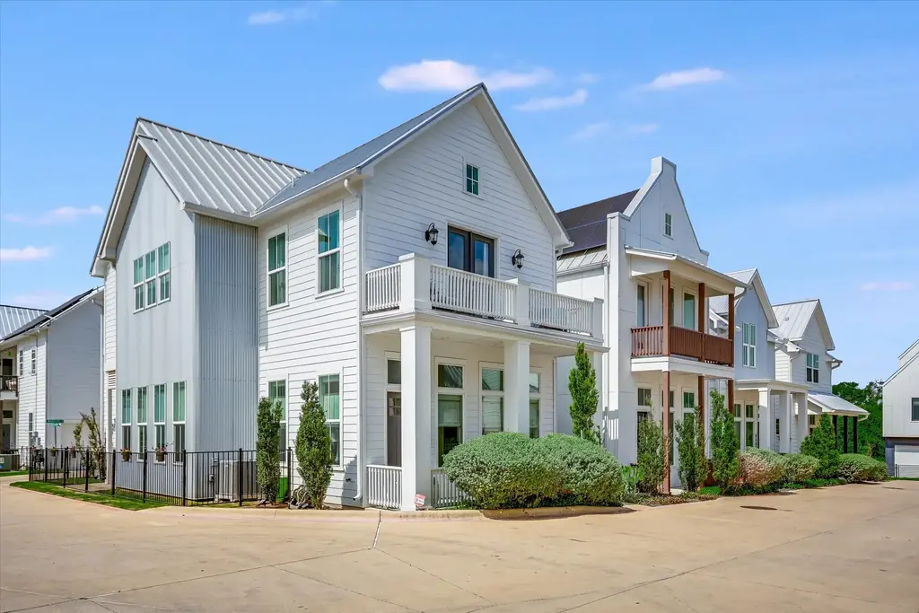 4407 Night Owl Lane 12, Austin