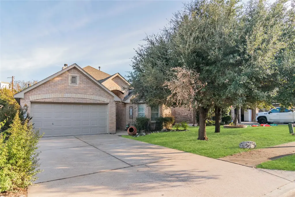 1916 Barnett Drive, Cedar Park