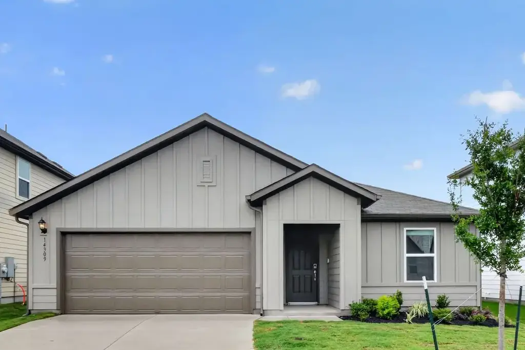 14309 Axel Johanson Drive, Del Valle