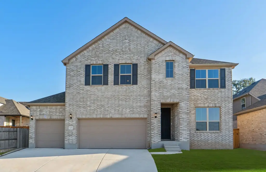 601 Ridge Point Drive, Georgetown