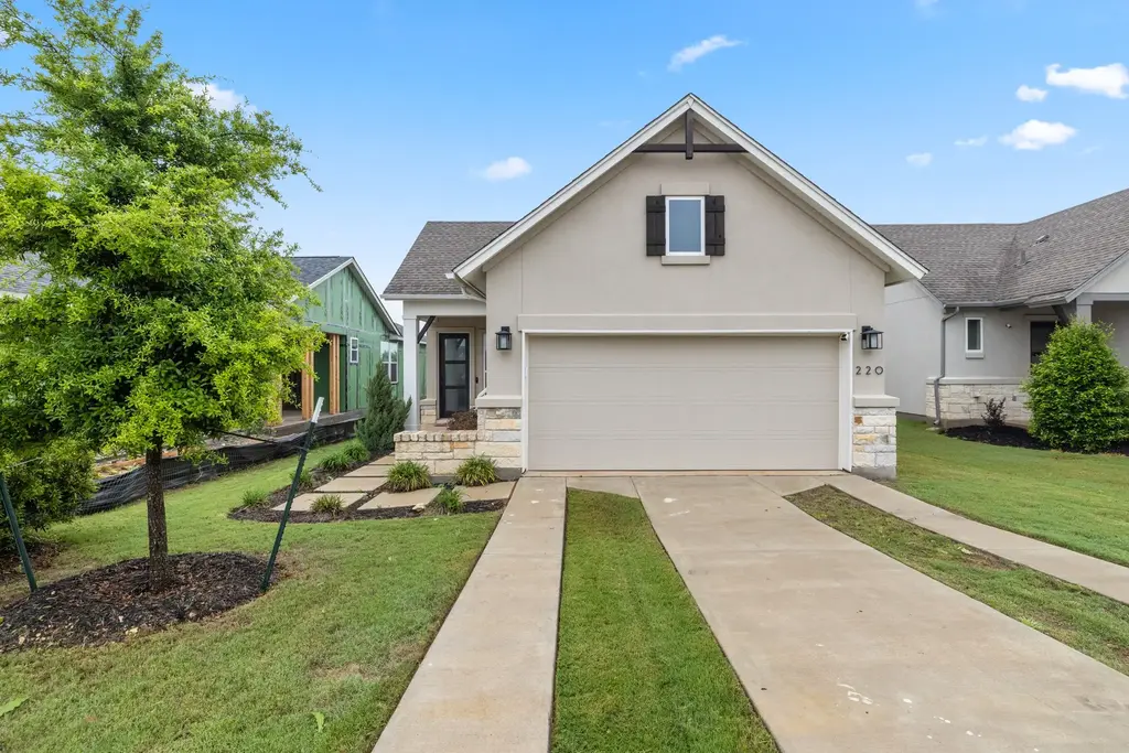 220 Monterey Oak Trail, Georgetown