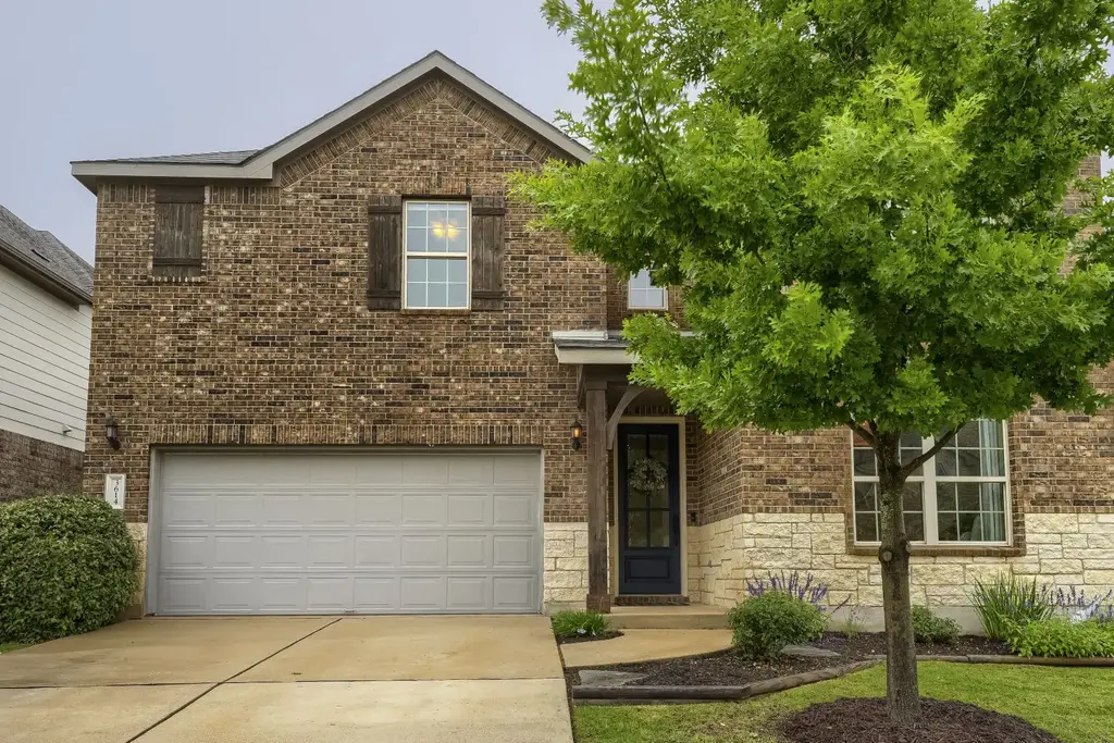 3614 Thunian Pass, Pflugerville