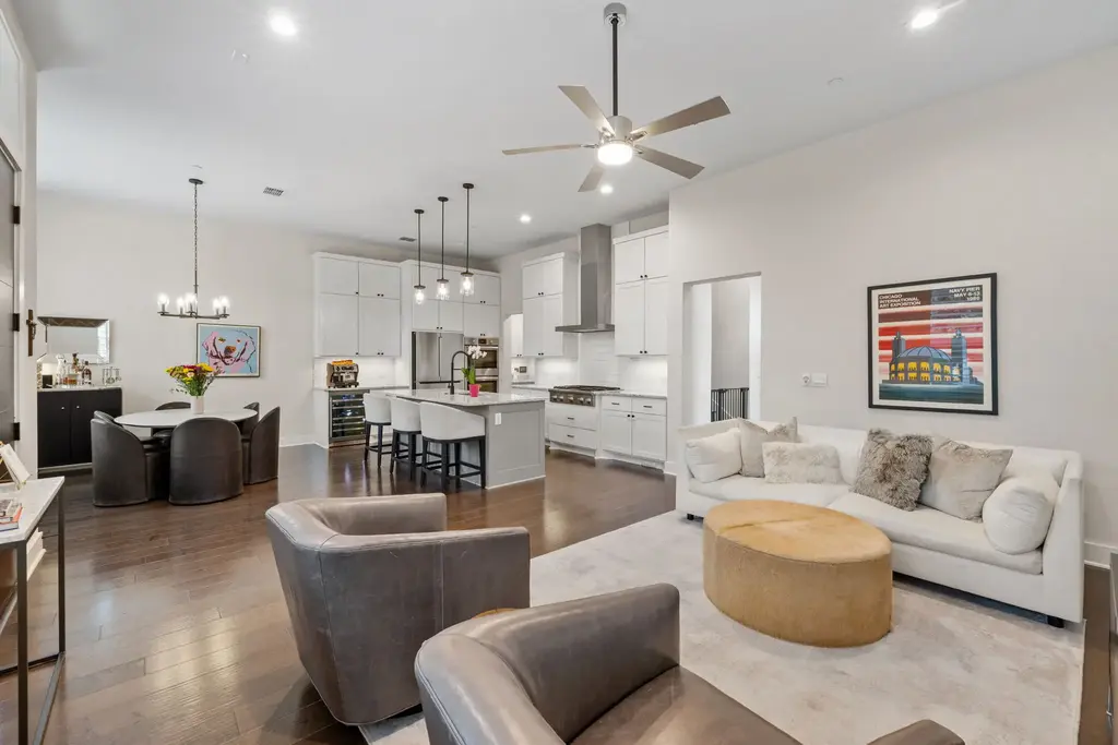 4205 Elevator Drive, Austin
