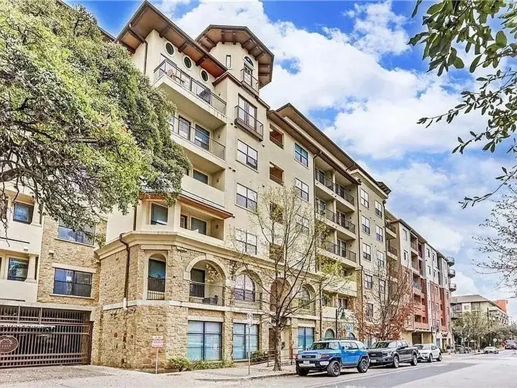 2505 San Gabriel Street 605, Austin