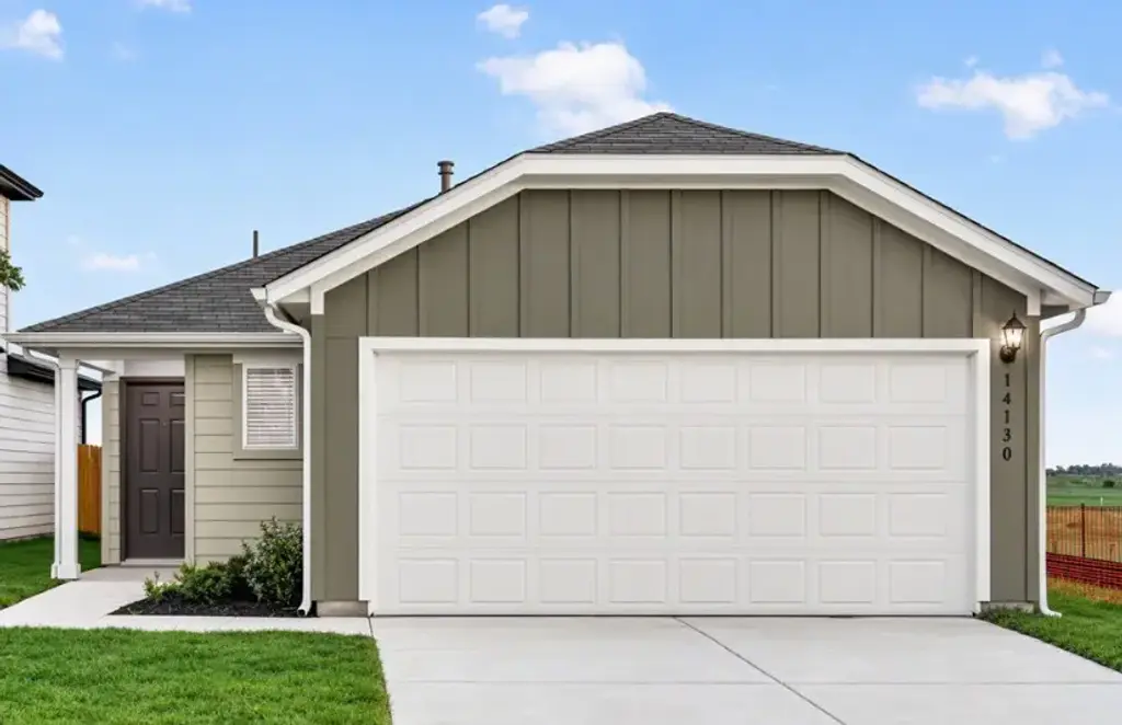 14130 Edna Maxine Walk, Del Valle