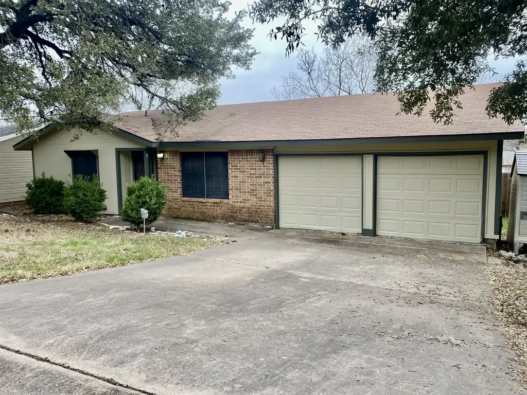 8508 Romney Road, Austin