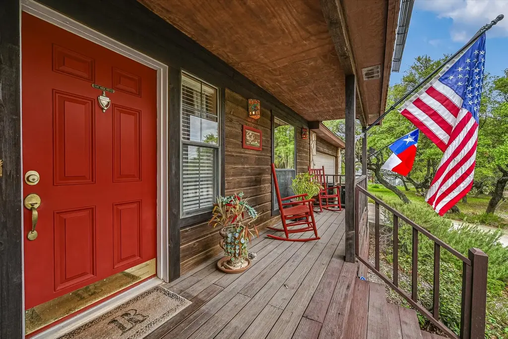 106 Freedom Drive, Wimberley