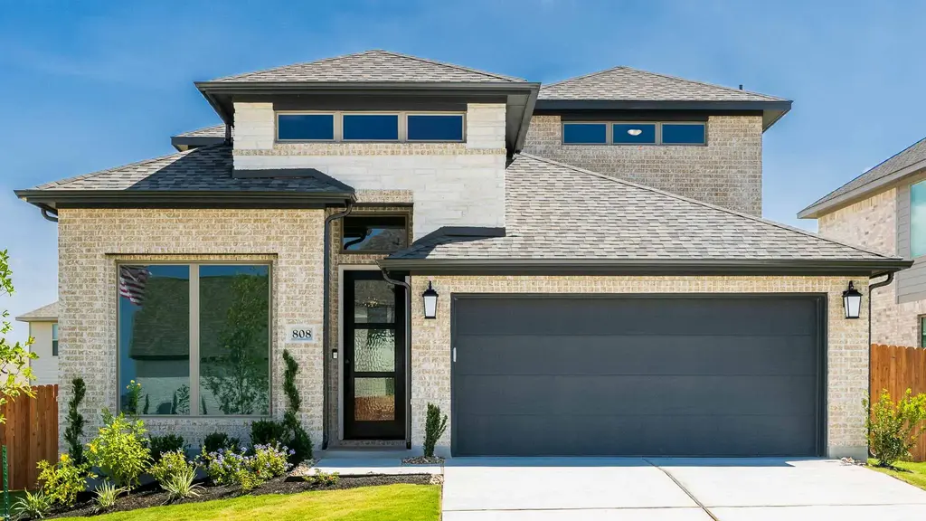 808 Lariat Loop, Liberty Hill