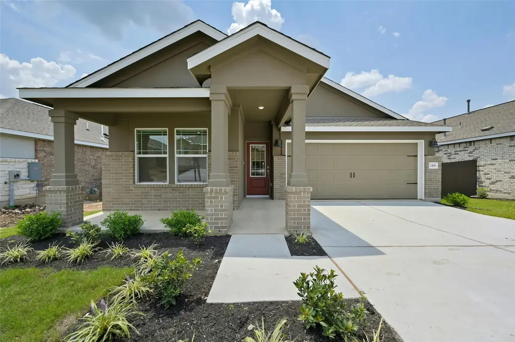 2416 Four Waters Loop Loop, Georgetown
