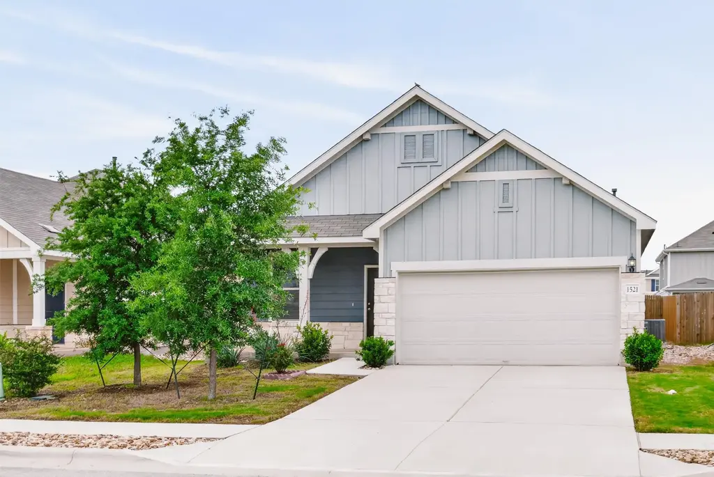 1521 Hope Ranch Road, Leander