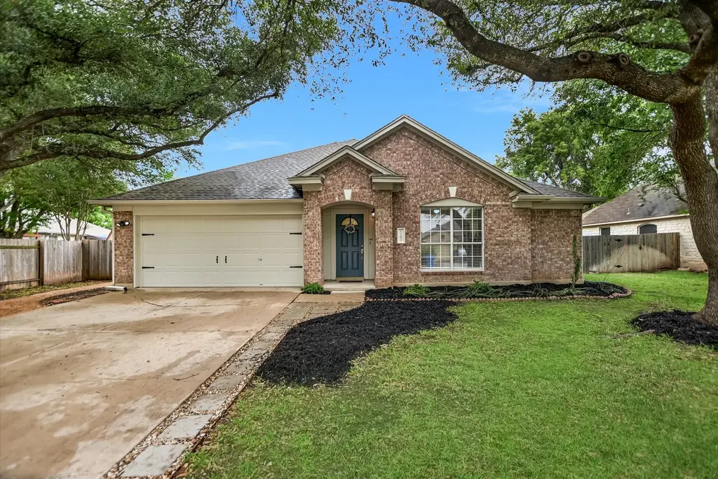 1202 Petunia Lane, Pflugerville