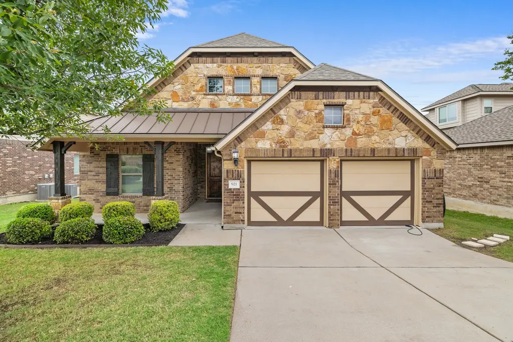 921 Tabernash Drive, Leander