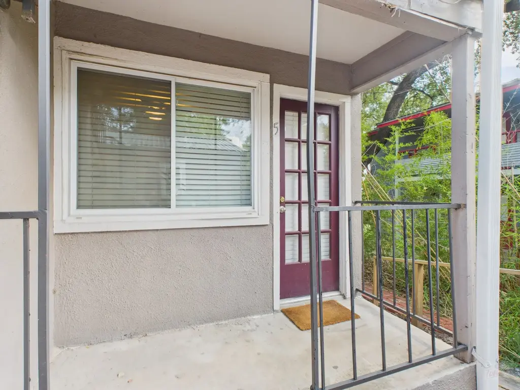 1106 W 22nd Street 5, Austin
