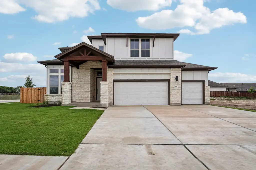 509 Treadwell Lane, Kyle