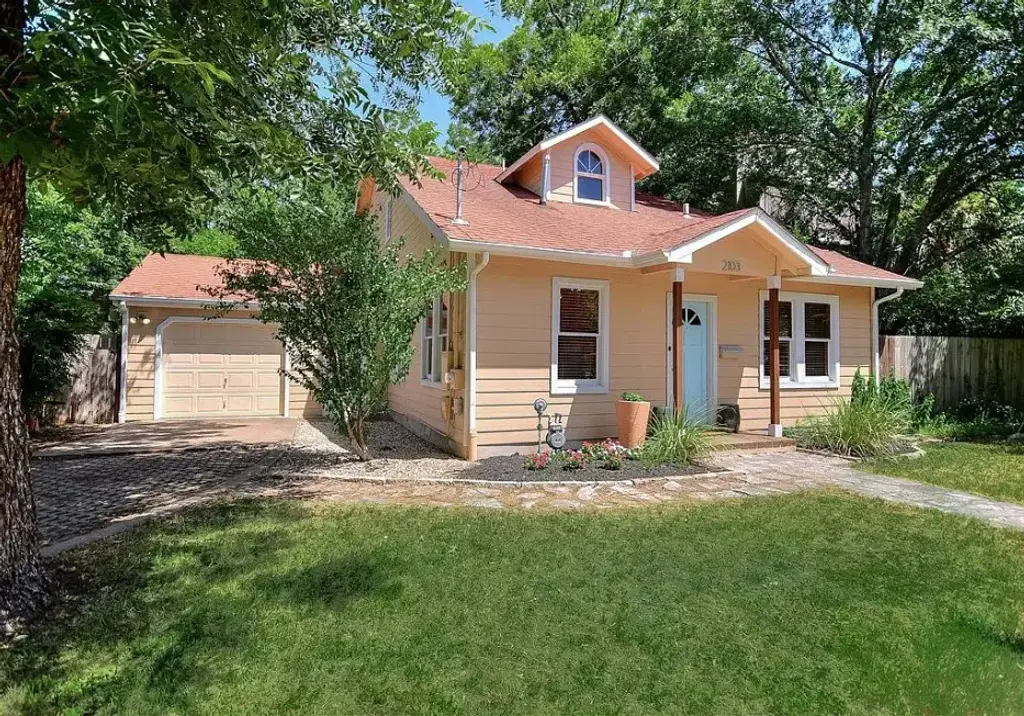 2103 Nickerson Street, Austin