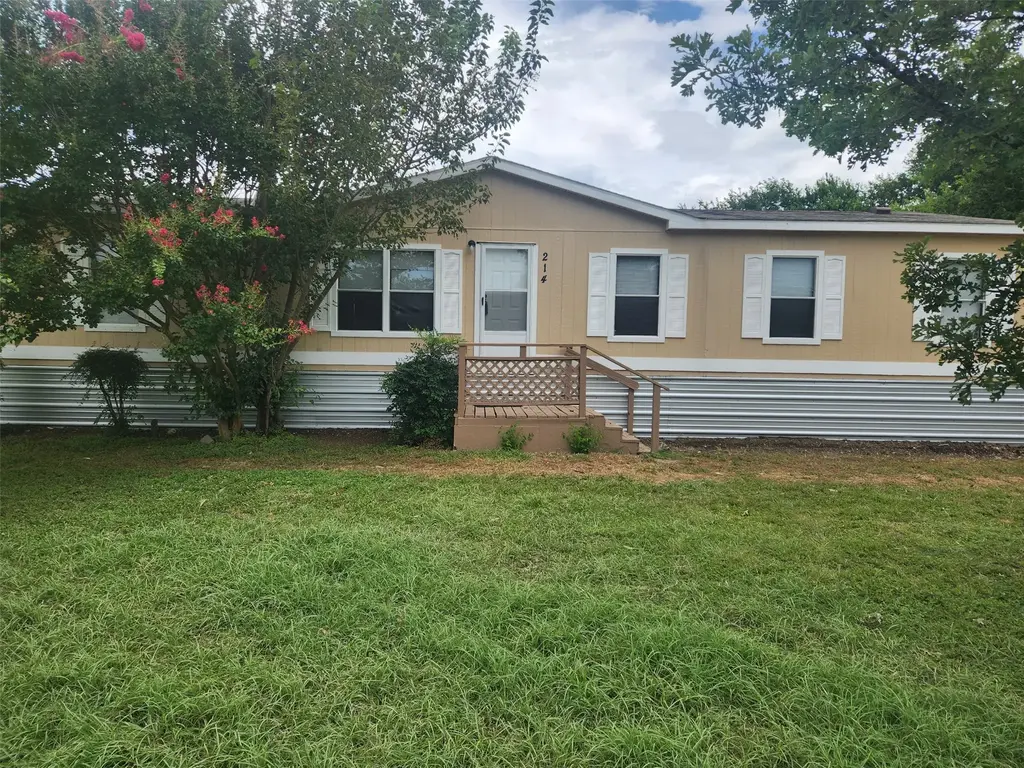 214 Grist Mill Loop, Georgetown