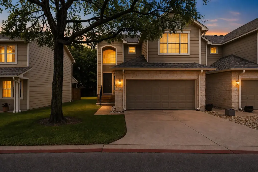 2632 Century Park Boulevard 16, Austin