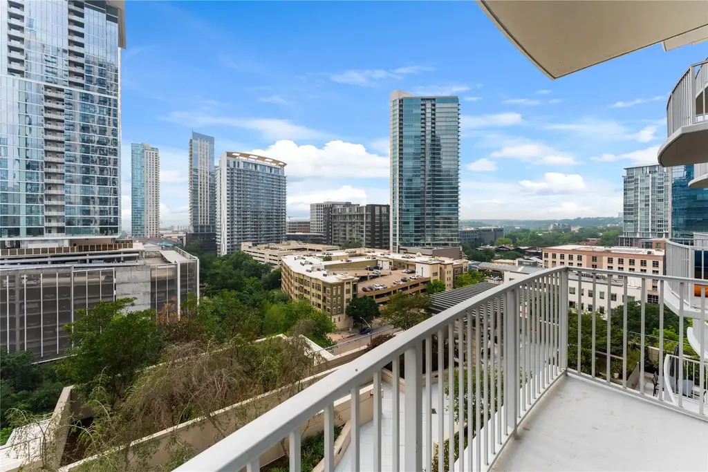360 Nueces Street 1112, Austin