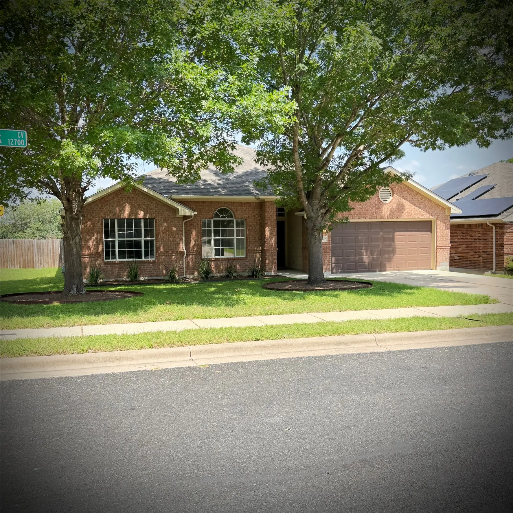Photo of Listing #8132198