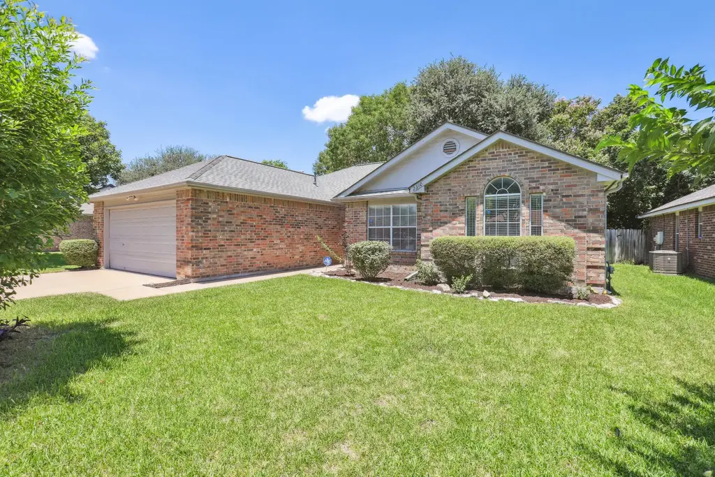 2310 Sycamore Trail, Round Rock