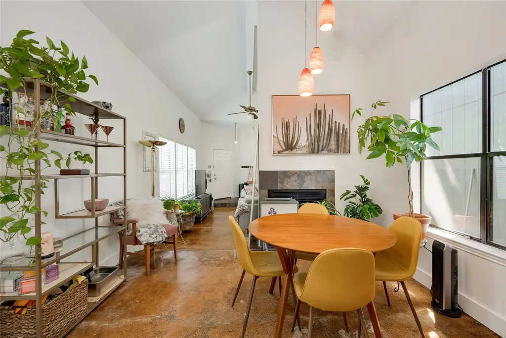 1211 Gingerlily Cove, Austin