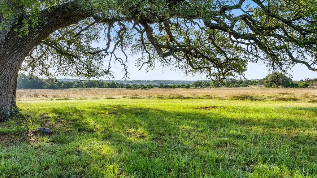 Lot 3 & 4 Vista Ridge Drive, Round Mountain