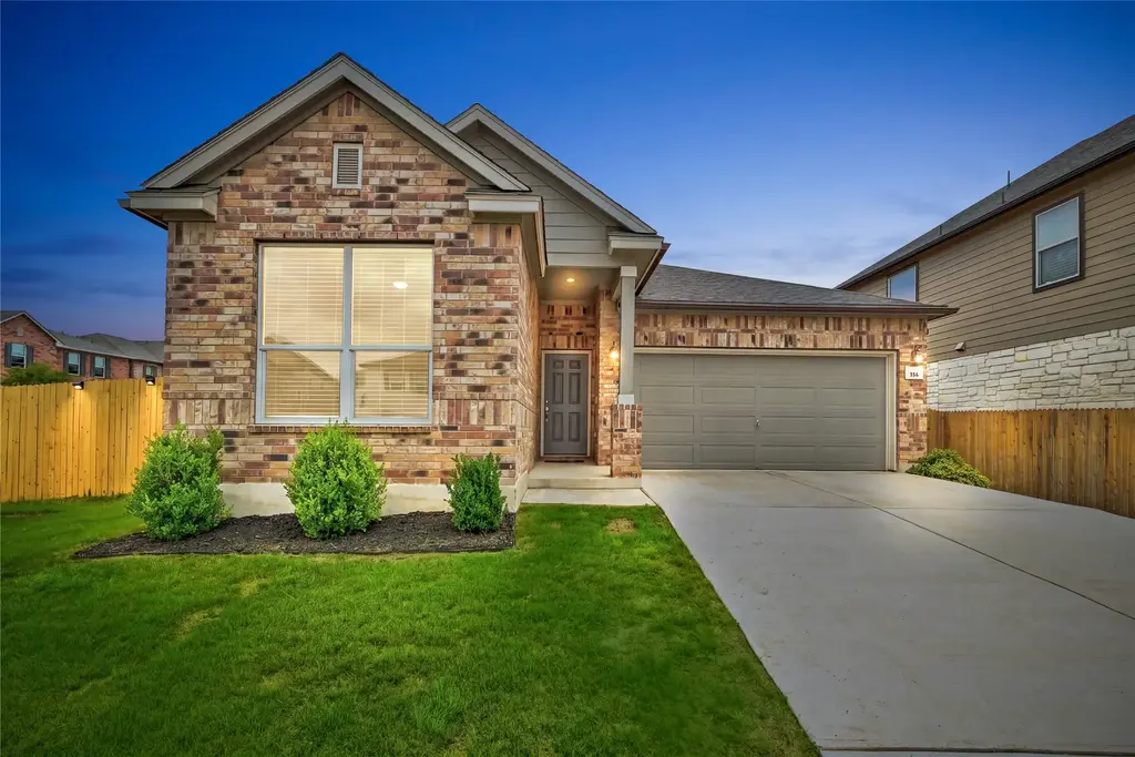 501 Ayinger Lane, Austin