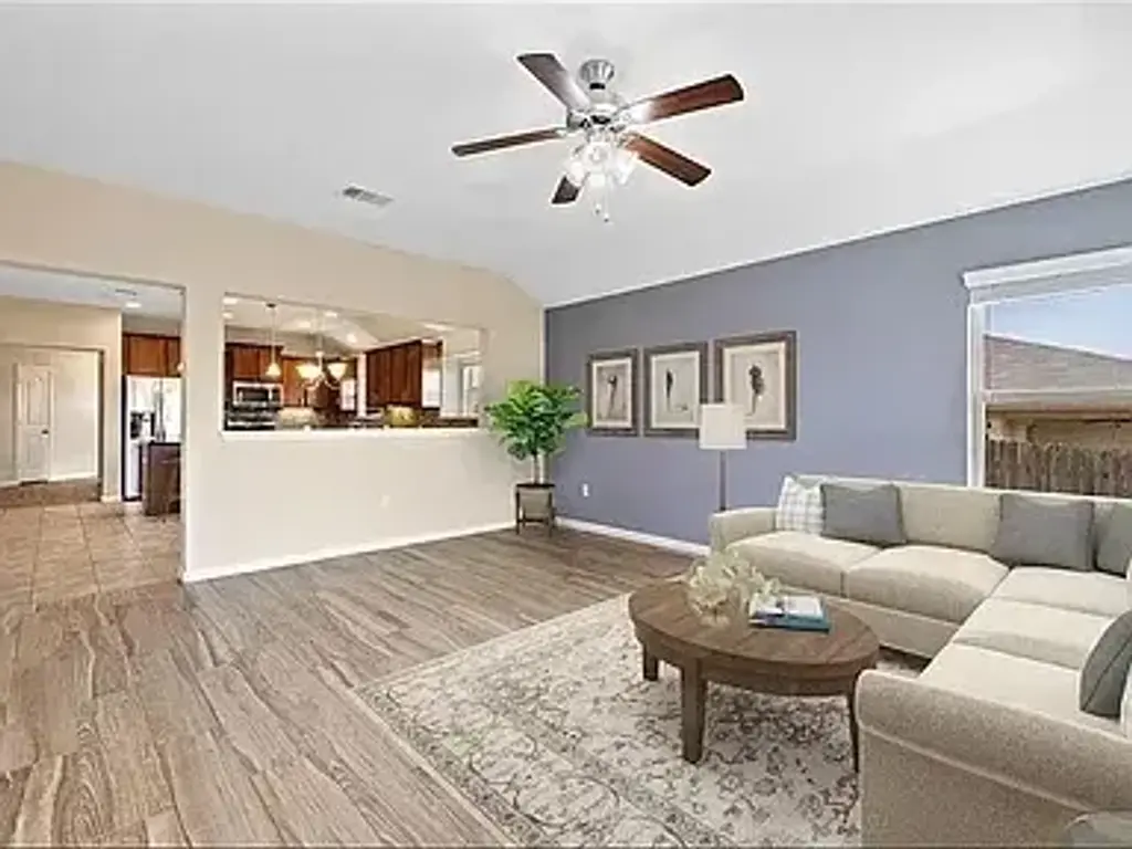 417 Tula Trail, Leander